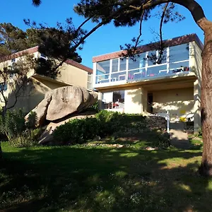  Auberge de jeunesse Granit Rose - Partagé Pour Tous En - Vue Sur